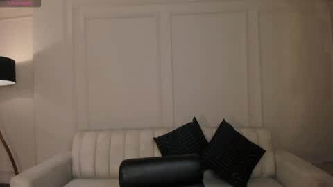 leahnovac online show from 11/27/25, 11:12