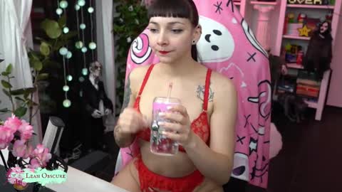 Leah online show from 10/30/25, 08:31