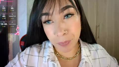 Snapshot of leahtemptation chatting on 05/15/26, 11:12 leah online show from 05/15/26, 11:12