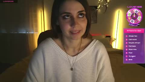 Snapshot of leahwoods chatting on 05/24/26, 02:27 leahwoods online show from 05/24/26, 02:27