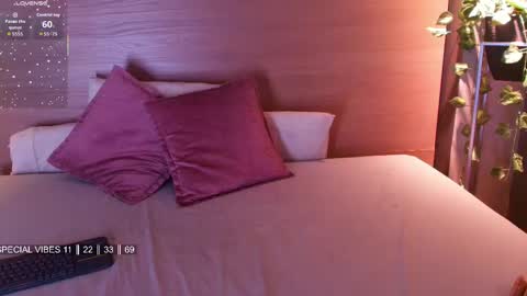 Hey Im Lea online show from 09/18/25, 10:23