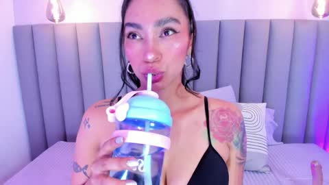 Hey Im Lea online show from 05/22/26, 10:04