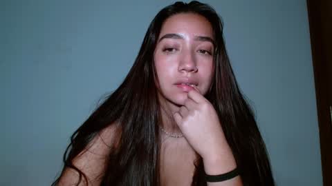 Snapshot of leanaalhub chatting on 12/05/24, 09:17 leanaalhub online show from 12/05/24, 09:17