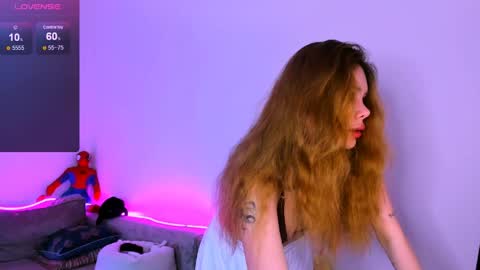 Snapshot of leanawill chatting on 05/25/26, 04:13 Leana online show from 05/25/26, 04:13
