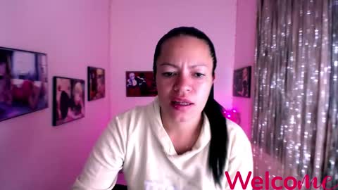 Snapshot of leandra_sex chatting on 12/06/24, 12:27 Leandra online show from 12/06/24, 12:27