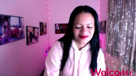 Snapshot of leandra_sex chatting on 12/12/24, 12:55 Leandra online show from 12/12/24, 12:55