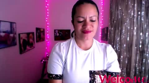 Snapshot of leandra_sex chatting on 02/06/25, 06:35 Leandra online show from 02/06/25, 06:35