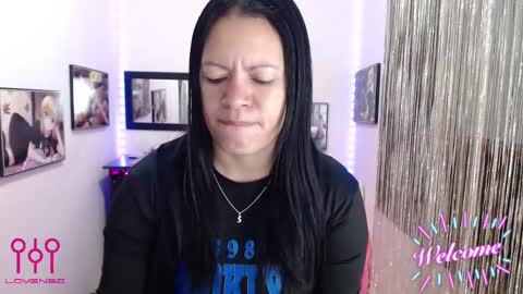 Snapshot of leandra_sex chatting on 10/14/25, 12:50 Leandra online show from 10/14/25, 12:50