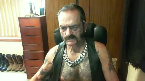 leathergreaser online show from 02/20/25, 02:29