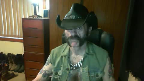 leathergreaser online show from 04/02/26, 09:01