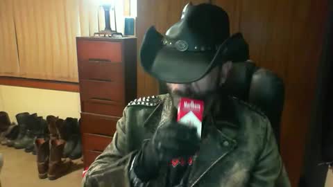 leathergreaser online show from 04/29/26, 07:20