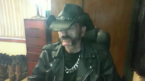 leathergreaser online show from 05/07/26, 11:54