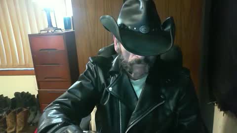 leathergreaser online show from 06/07/26, 09:07