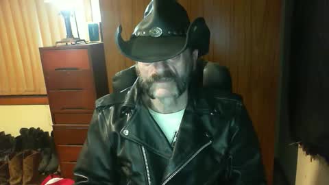 leathergreaser online show from 06/09/26, 06:41