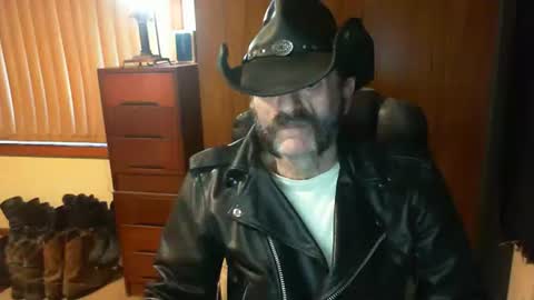 leathergreaser online show from 06/10/26, 09:35
