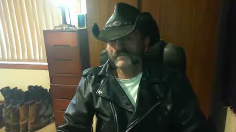 leathergreaser online show from 06/11/26, 12:32
