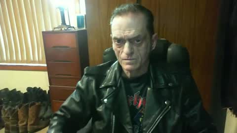 leathergreaser online show from 06/16/26, 10:12