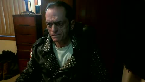 leathergreaser online show from 06/25/26, 09:30