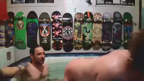 Snapshot of leatherluvefuck chatting on 05/12/26, 12:19 kinky dirty fuck online show from 05/12/26, 12:19