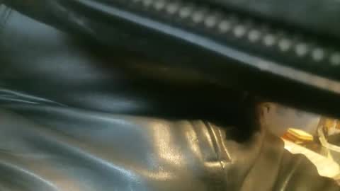 Snapshot of leathermotocross001 chatting on 11/03/25, 02:51 Leathermotocross online show from 11/03/25, 02:51