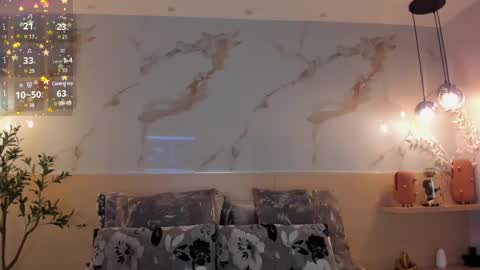    online show from 03/03/25, 12:37