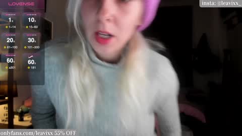 Snapshot of leavixx chatting on 01/13/25, 08:58 LeaVixx online show from 01/13/25, 08:58