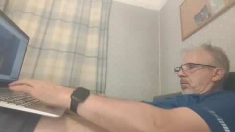 Snapshot of lechertachatte4444 chatting on 07/04/26, 12:28 lechertachatte4444 online show from 07/04/26, 12:28