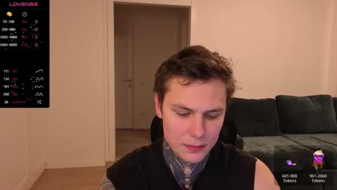 Snapshot of lechery_boy chatting on 01/17/26, 12:32 Lechery boy online show from 01/17/26, 12:32