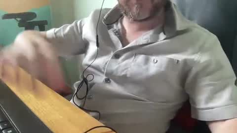 lee_8891 online show from 06/18/26, 08:25