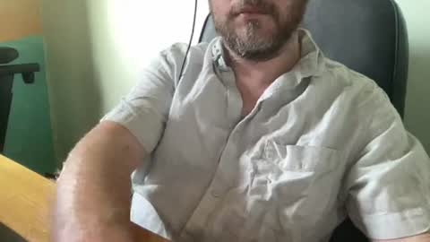 Snapshot of lee_8891 chatting on 06/25/26, 05:56 lee_8891 online show from 06/25/26, 05:56
