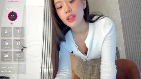 Snapshot of lee_chang chatting on 03/27/26, 12:49 lee_chang online show from 03/27/26, 12:49