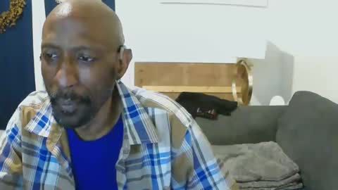 Snapshot of leeguy_hugedick chatting on 04/04/26, 06:55 Ebony DeafGuy online show from 04/04/26, 06:55