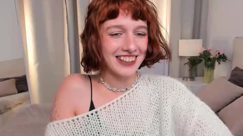 leelooyolo online show from 10/14/25, 03:46