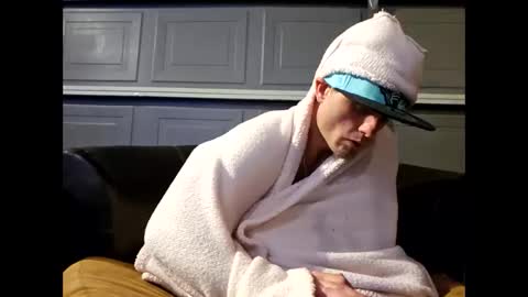 Snapshot of leemarie2018 chatting on 01/10/25, 11:00 Chris online show from 01/10/25, 11:00