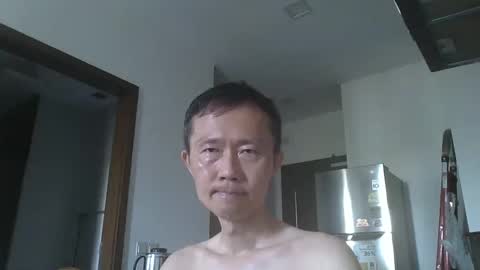 Snapshot of leeminhao chatting on 10/26/25, 02:06 leeminhao online show from 10/26/25, 02:06