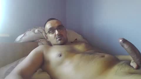 leemo2021 online show from 01/02/25, 01:19