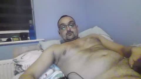 leemo2021 online show from 03/02/25, 04:39
