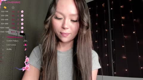 Snapshot of leenylipss chatting on 02/09/25, 02:49 Emily pvt open ONLY WITH EXTRA TIPS online show from 02/09/25, 02:49