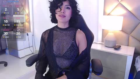 Snapshot of leethompson_ chatting on 01/09/25, 11:58 Leet  online show from 01/09/25, 11:58