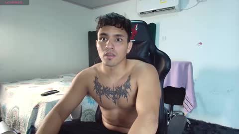  Lei  online show from 02/18/25, 04:37