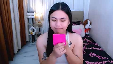 Snapshot of leighcortesi chatting on 03/03/26, 04:40 Cailey online show from 03/03/26, 04:40