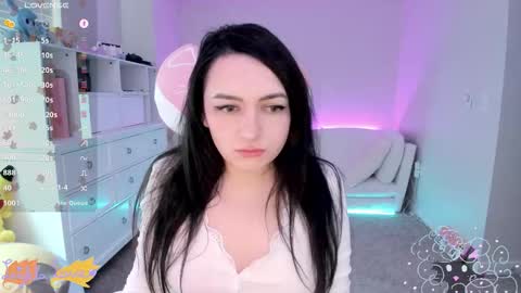 Leighla online show from 10/14/25, 11:27