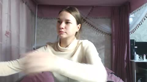 Snapshot of leila_bambi_ chatting on 12/01/25, 06:46 leila_bambi_ online show from 12/01/25, 06:46