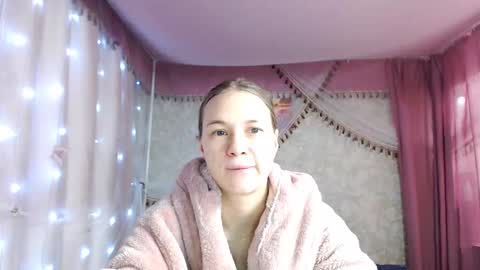Snapshot of leila_bambi_ chatting on 02/02/26, 10:41 leila_bambi_ online show from 02/02/26, 10:41