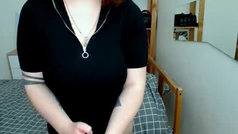 Leila online show from 06/28/26, 06:19