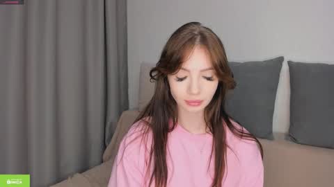 Snapshot of leiladream chatting on 09/20/25, 05:08 leiladream online show from 09/20/25, 05:08