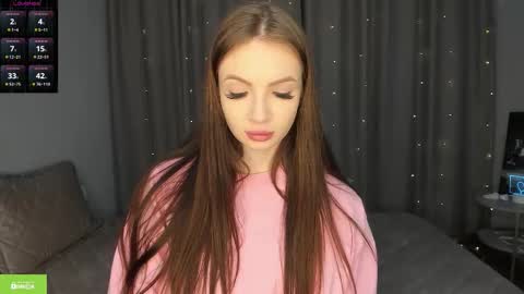 Snapshot of leiladream chatting on 01/18/26, 05:11 leiladream online show from 01/18/26, 05:11