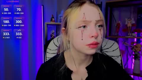 Leila online show from 01/14/26, 01:39