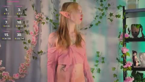 Leila online show from 02/01/26, 02:15