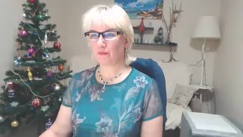 Leila Kinky online show from 12/20/24, 11:21